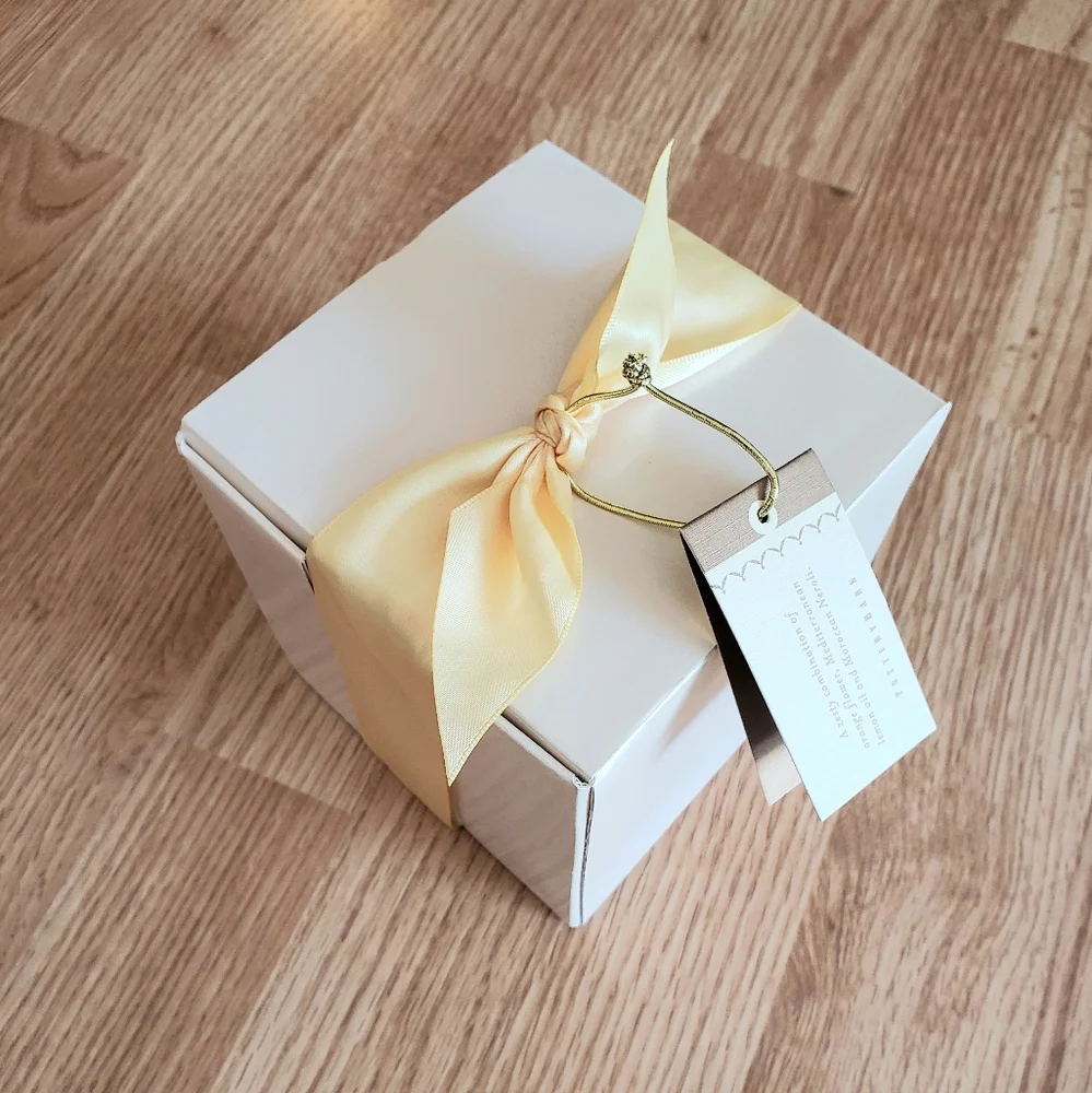 Pottery Barn candle